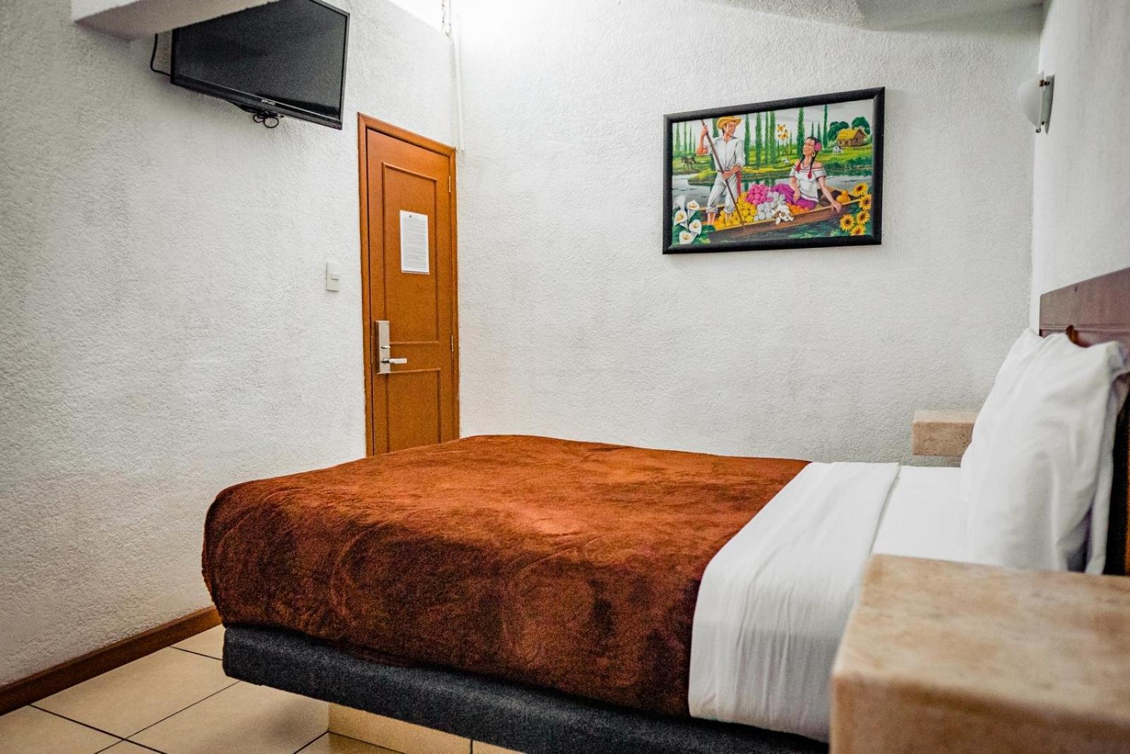 Hotel Azucena Уамантла Экстерьер фото